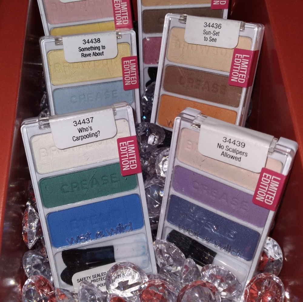 Wet n wild eye trio vintage colors 2014
